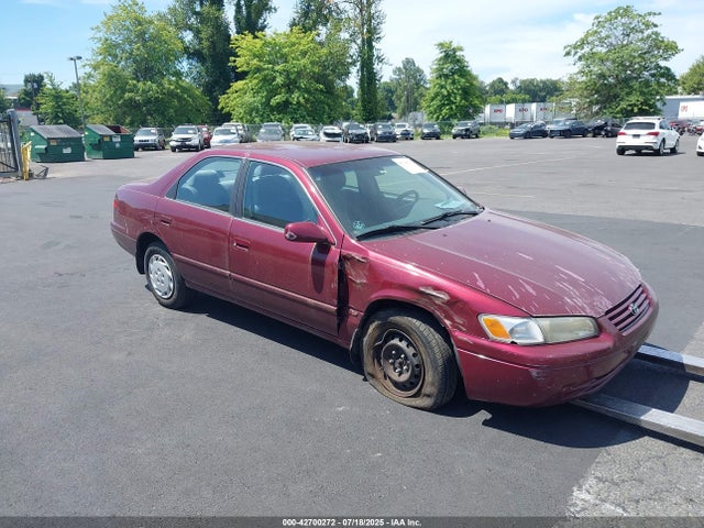1998 TOYOTA CAMRY LE