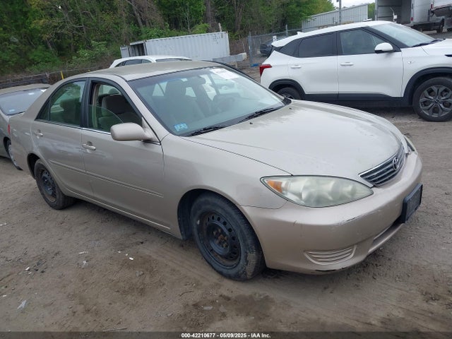 2006 TOYOTA CAMRY LE