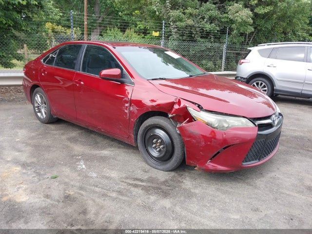 2017 TOYOTA CAMRY SE