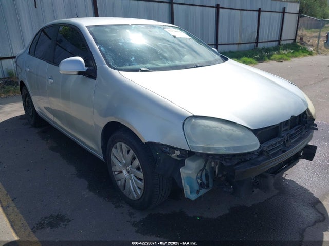 2010 VOLKSWAGEN JETTA S