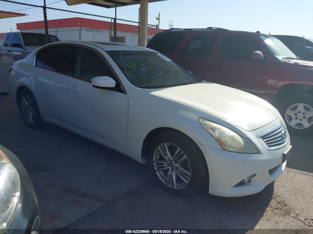 2011 INFINITI G25 JOURNEY