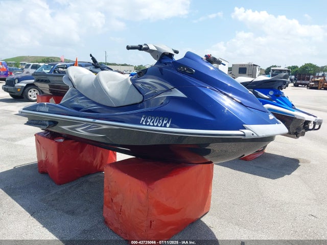2012 YAMAHA VX CRUISER 