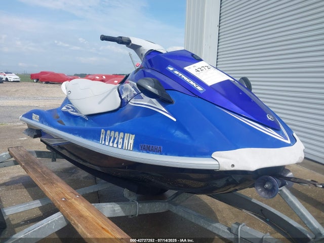 2006 YAMAHA VX DELUXE 