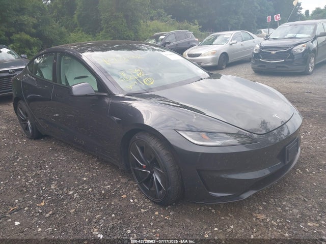 2025 TESLA MODEL 3 PERFORMANCE
