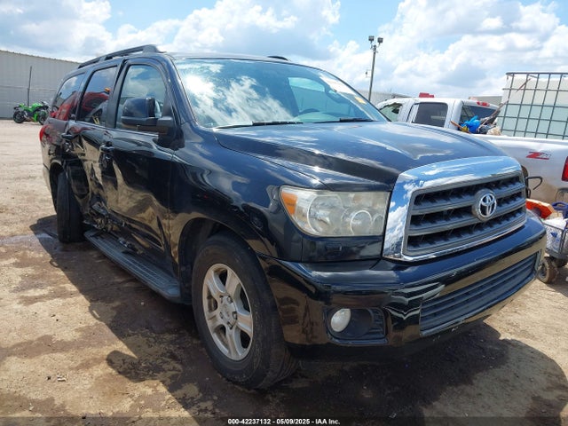 2013 TOYOTA SEQUOIA SR5 5.7L V8