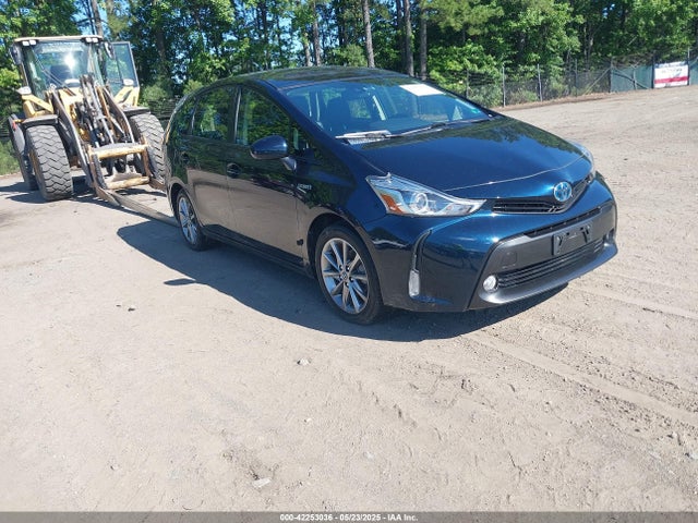 2017 TOYOTA PRIUS FIVE