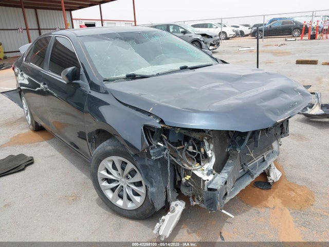 2017 TOYOTA CAMRY LE