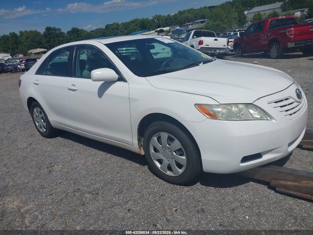2009 TOYOTA CAMRY LE