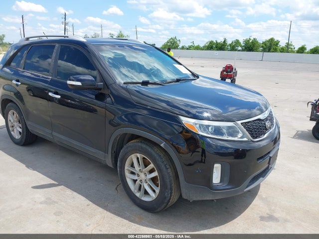 2015 KIA SORENTO LX