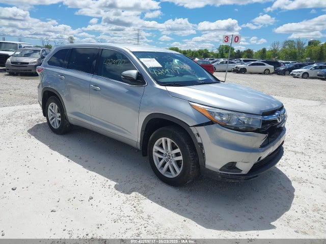 2016 TOYOTA HIGHLANDER LE V6