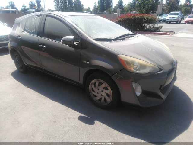 2016 TOYOTA PRIUS TWO