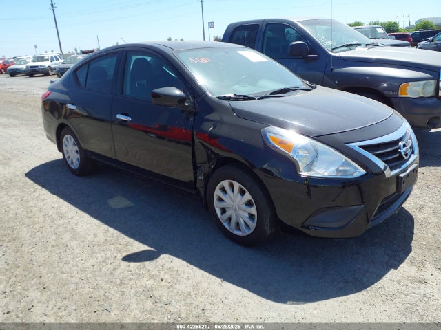 2015 NISSAN VERSA 1.6 SV