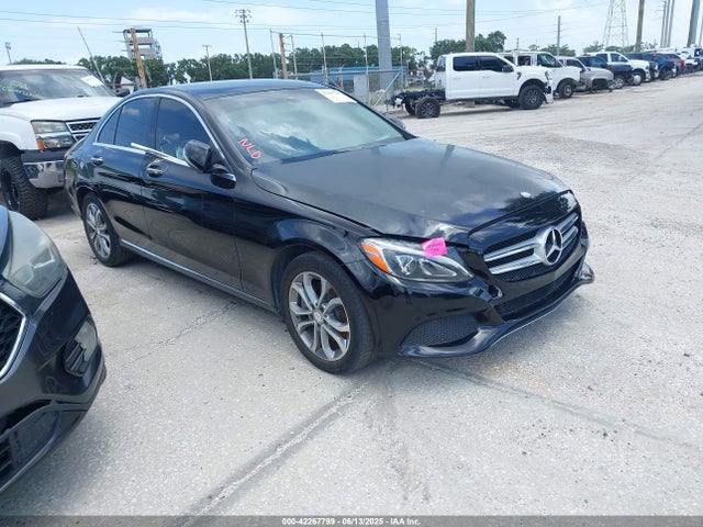 2015 MERCEDES-BENZ C 300 LUXURY/SPORT