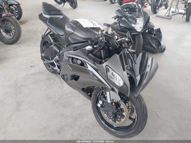 2016 YAMAHA YZF 