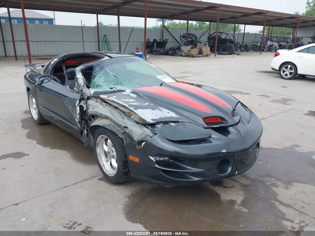 2001 PONTIAC FIREBIRD FORMULA