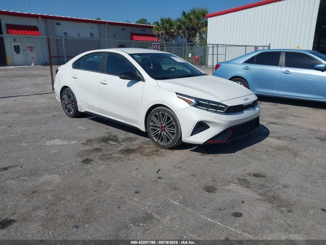2022 KIA FORTE GT