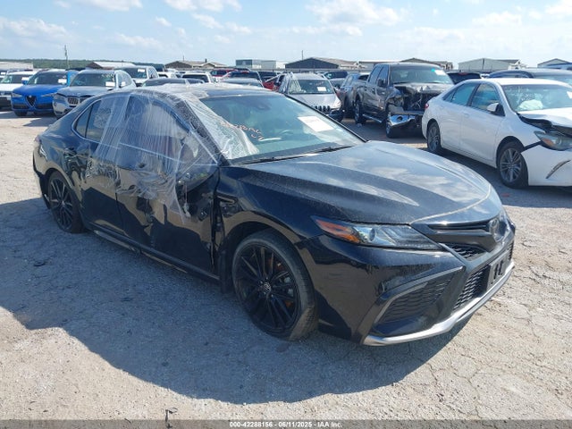 2022 TOYOTA CAMRY XSE