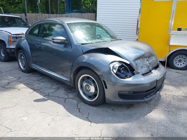 2012 VOLKSWAGEN BEETLE 2.5L