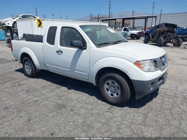 2018 NISSAN FRONTIER S