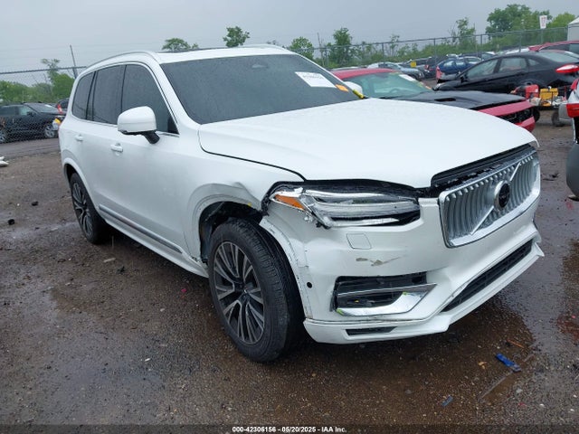 2023 VOLVO XC90 T8 PLUS 6-SEATER