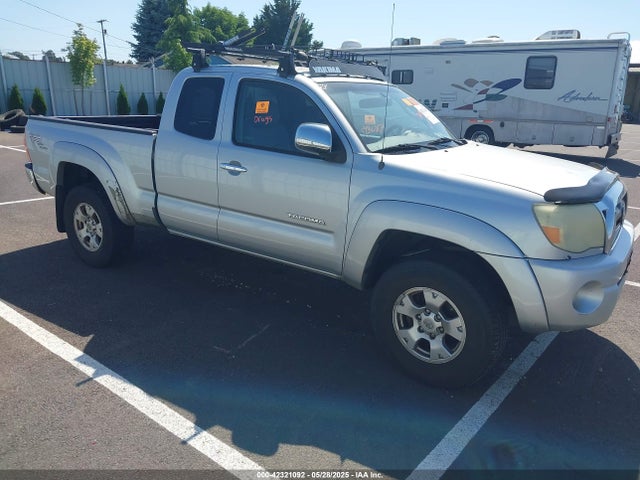 2006 TOYOTA TACOMA PRERUNNER V6