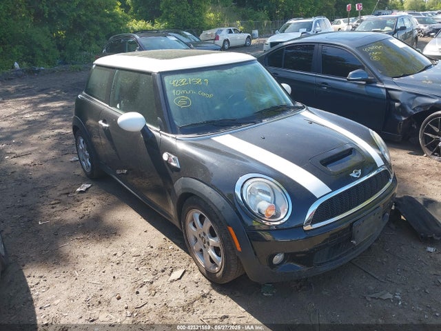 2010 MINI COOPER 
