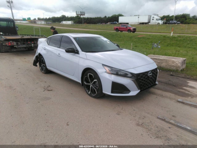 2024 NISSAN ALTIMA SR FWD