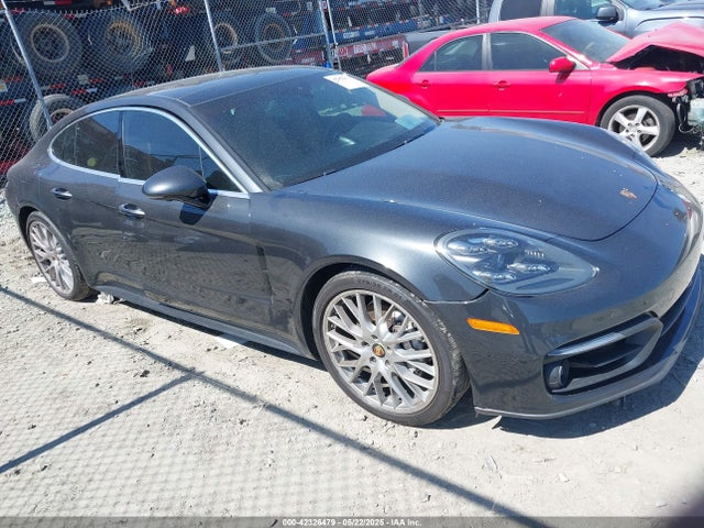 2021 PORSCHE PANAMERA 4