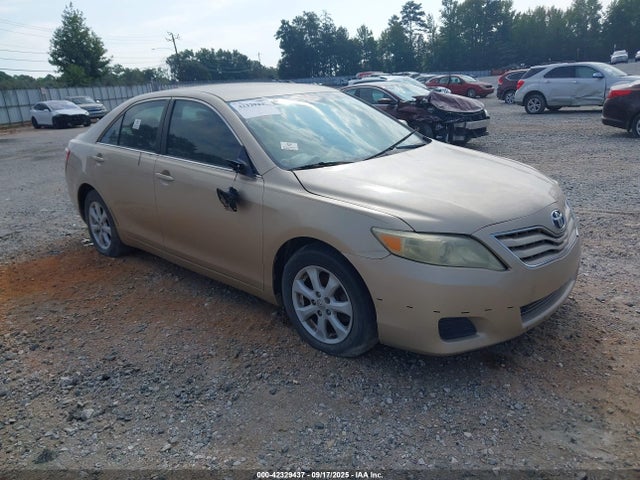 2010 TOYOTA CAMRY LE