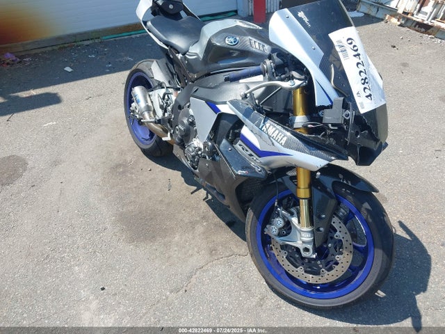 2015 YAMAHA YZF 
