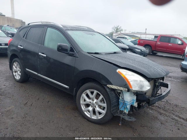 2011 NISSAN ROGUE SV