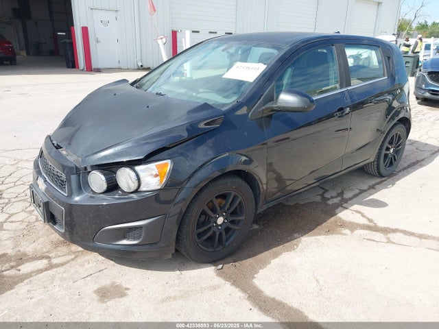 2014 Chevrolet SONIC LT AUTO photo 2