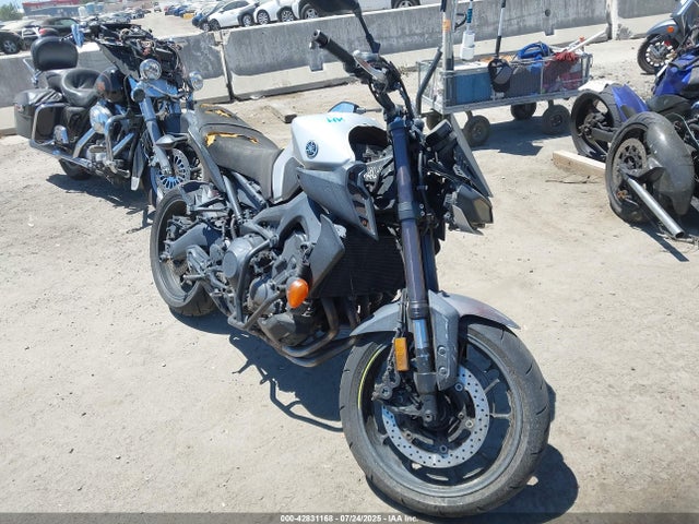2017 YAMAHA FZ09 C