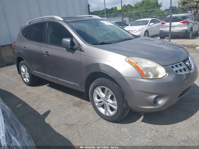 2013 NISSAN ROGUE SV