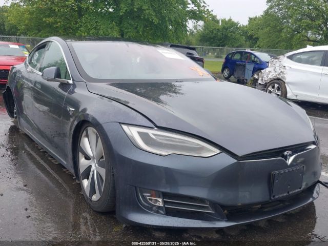 TESLA MODEL S – zdjęcie z aukcji, lot #42350131