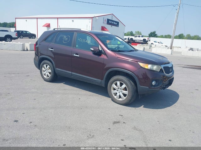 2011 KIA SORENTO LX