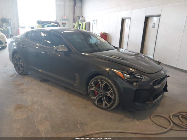 2020 KIA STINGER GT