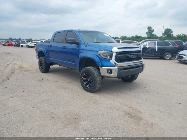 2017 TOYOTA TUNDRA SR5 5.7L V8