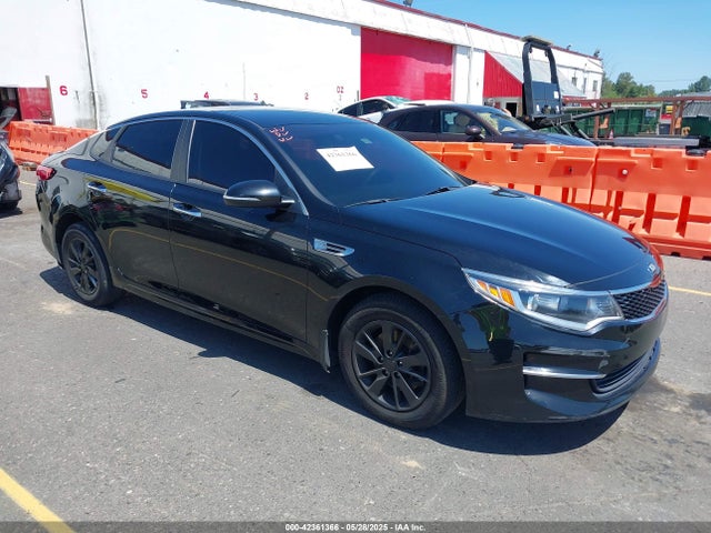 2017 KIA OPTIMA LX
