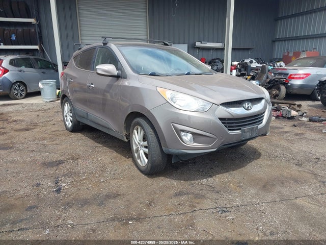 2013 HYUNDAI TUCSON LIMITED