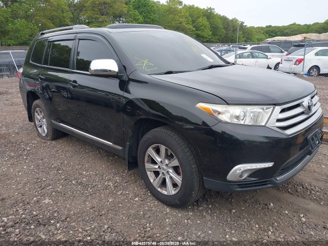 2012 TOYOTA HIGHLANDER SE V6