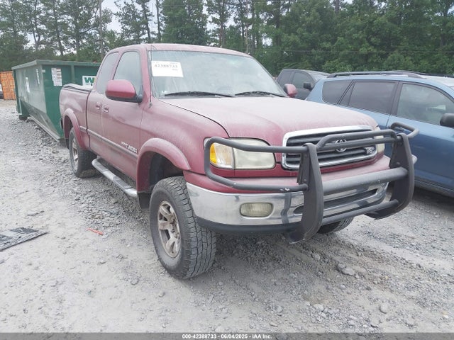 2001 TOYOTA TUNDRA LTD V8
