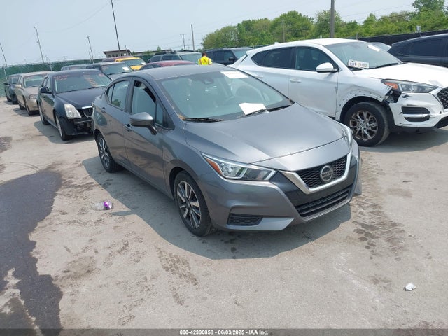2021 NISSAN VERSA SV XTRONIC CVT