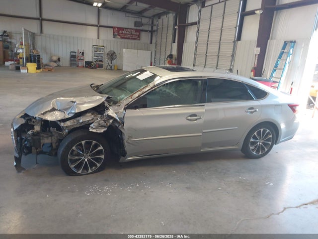 2016 Toyota Avalon, VIN: 4T1BK1EB2GU239700