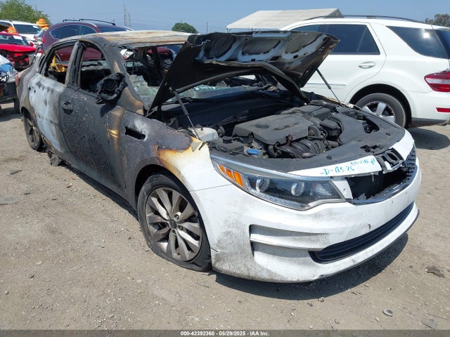 2016 KIA OPTIMA EX