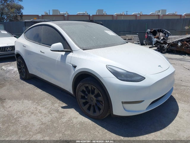 2024 TESLA MODEL Y LONG RANGE DUAL MOTOR ALL-WHEEL DRIVE