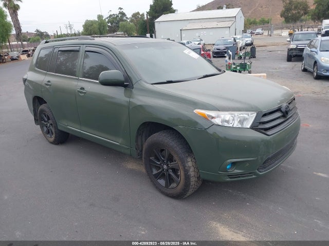 2012 TOYOTA HIGHLANDER SE V6