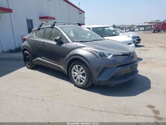2019 TOYOTA C-HR LE