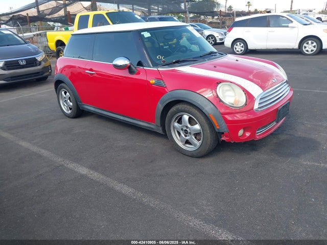 2010 MINI COOPER 