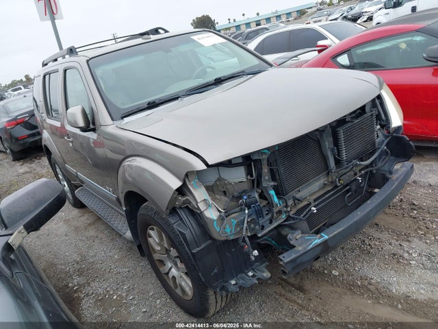 2008 NISSAN PATHFINDE LE V8